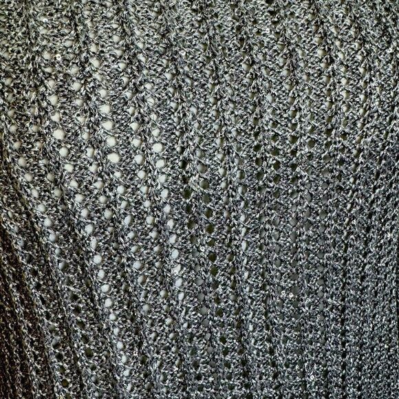White House Black Market NWOT L/S Ombré Silver Sequined Sweater Size Medium - Picture 3 of 5